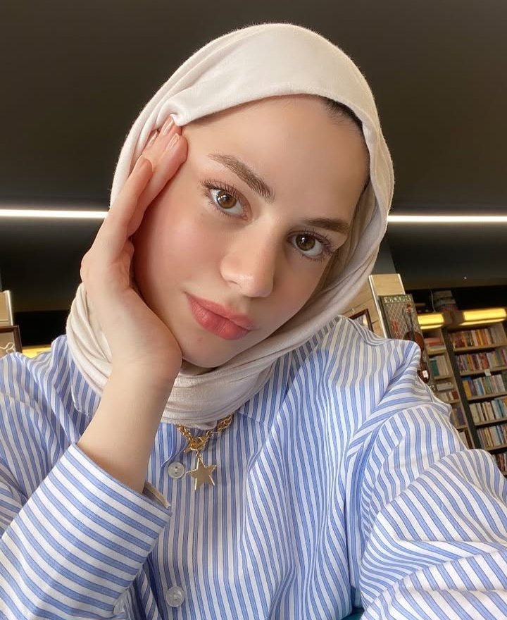 Urla Kondomsuz Bayan Escort Beyaz